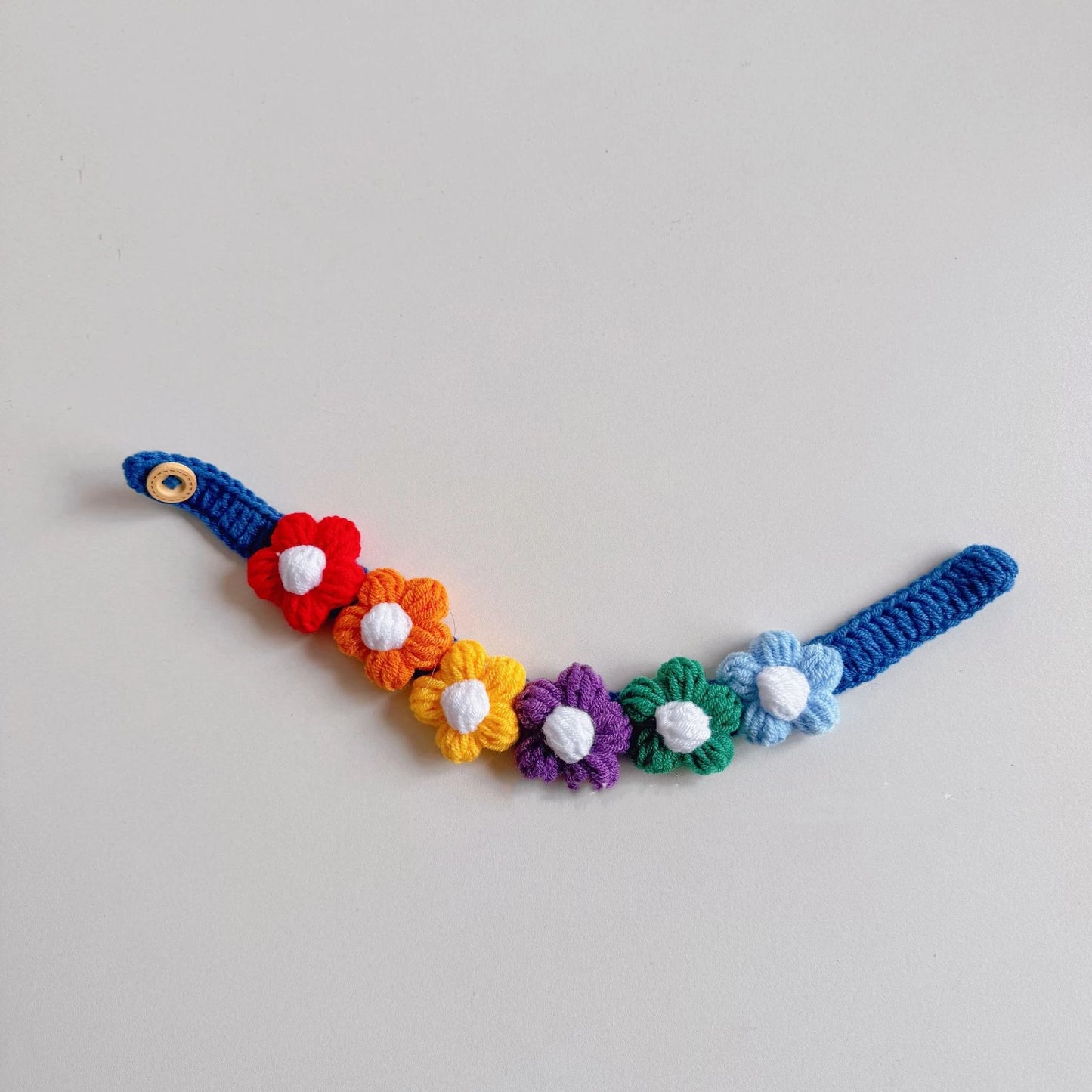 Collar tejido ideal para gatos y perros de raza pequeña