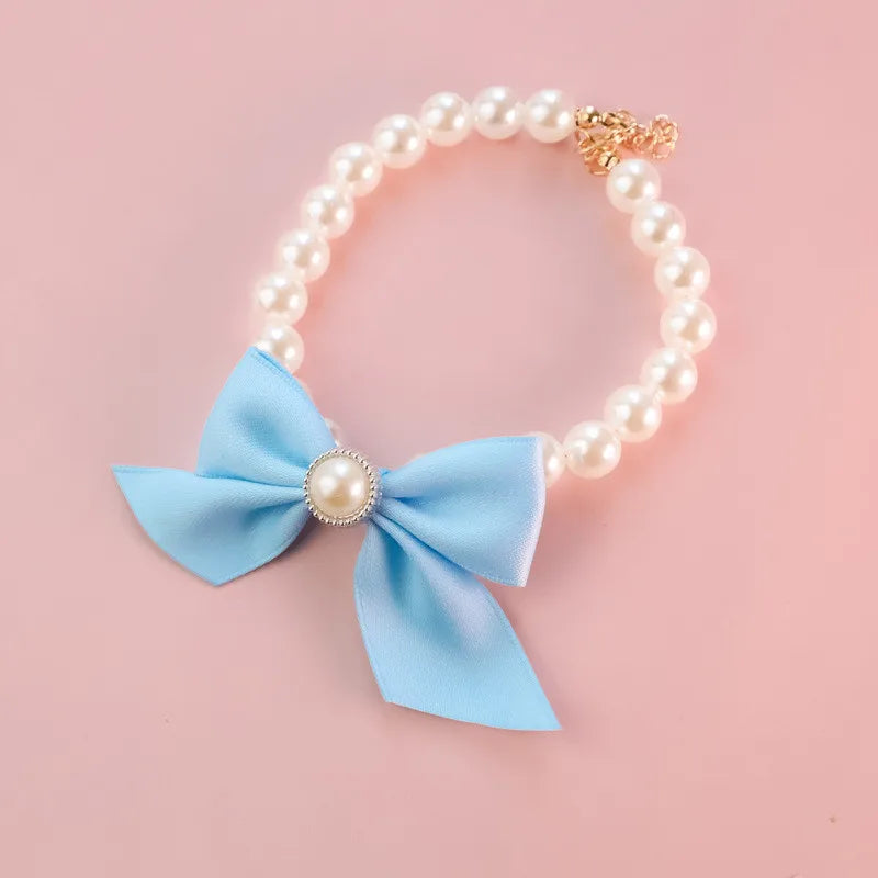 Pearl collar with bow for pets