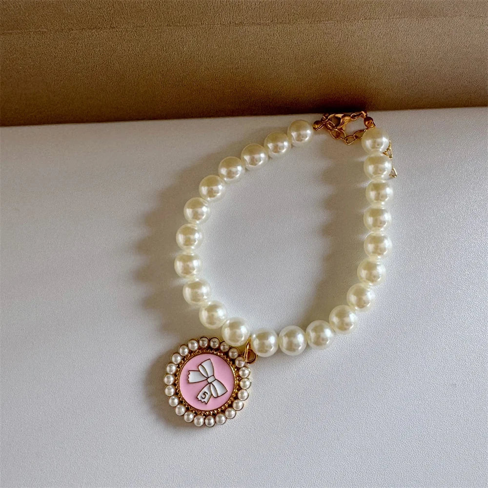 Collar de perlas con dije para mascotas